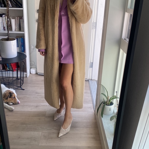 JLUXLABEL faux fur beige coat - Picture 5 of 9
